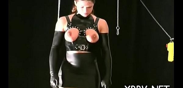  Rough scenes of bumpers torture with woman obedient in bdsm scenes